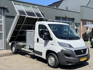 Fiat Ducato 35 2.3 MultiJet Maxi Automaat Kipper Airco Cruise control ladekasten Trekhaak 2500kg Stuurwielbediening Telefoonverbinding werkverlichting open laadbak Pick-up p-up Kieper Bakwagen Euro 5 Marge Btw vrij ex gemeen