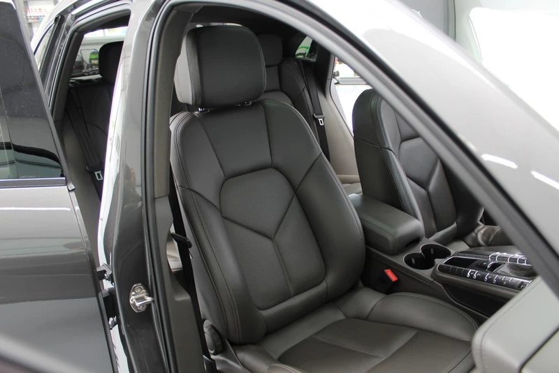 Hoofdafbeelding Porsche Macan