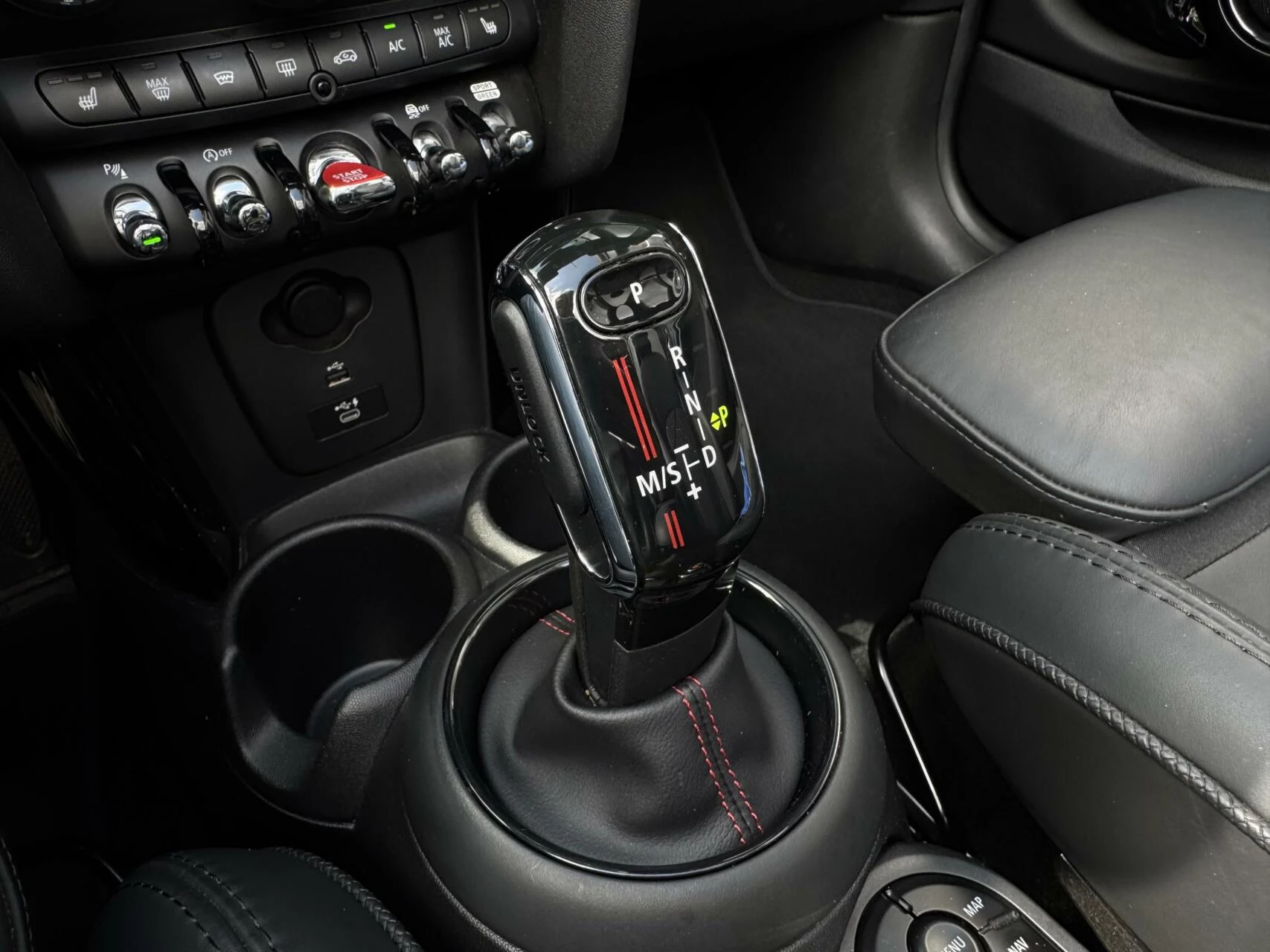 Hoofdafbeelding MINI Cooper S Cabrio