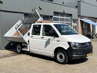 Hoofdafbeelding Volkswagen Transporter Volkswagen Transporter 2.0 TDI DC 3-zijdenkipper Pick-up Airco Trekhaak 2200 kg trekgewicht Telefoonverbinding 1e eigenaar Dealer onderhouden Kieper P-up Doka Pritsche Ahk 2200kg Euro 5