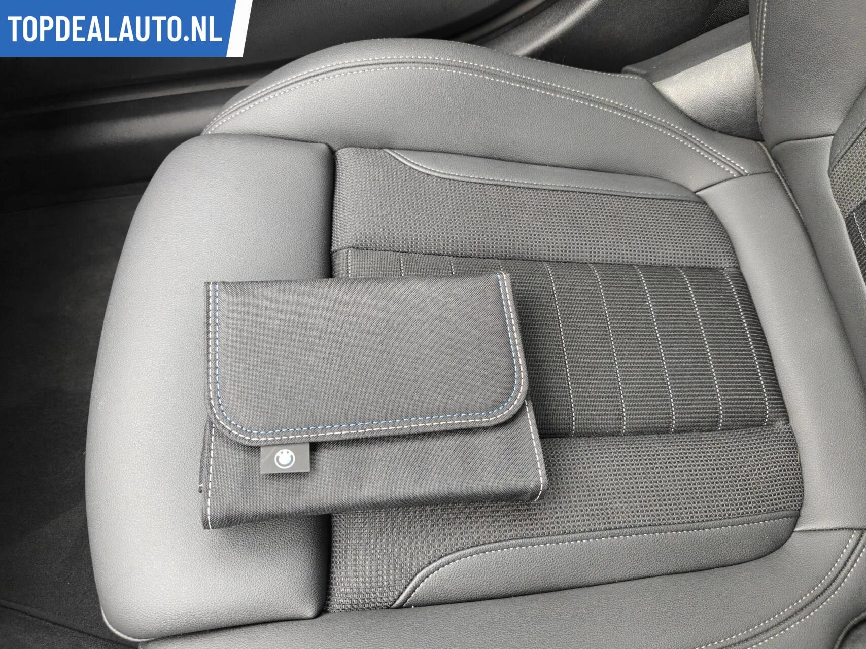 Hoofdafbeelding BMW i4