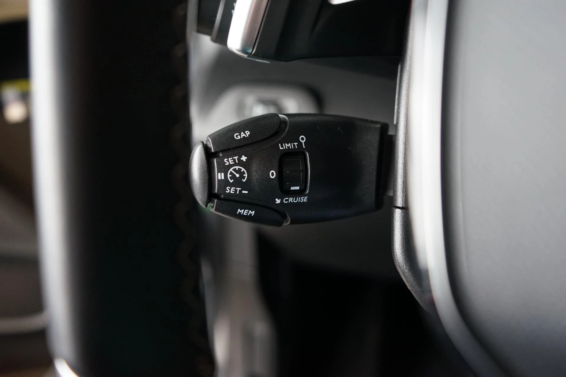 Hoofdafbeelding Peugeot Rifter