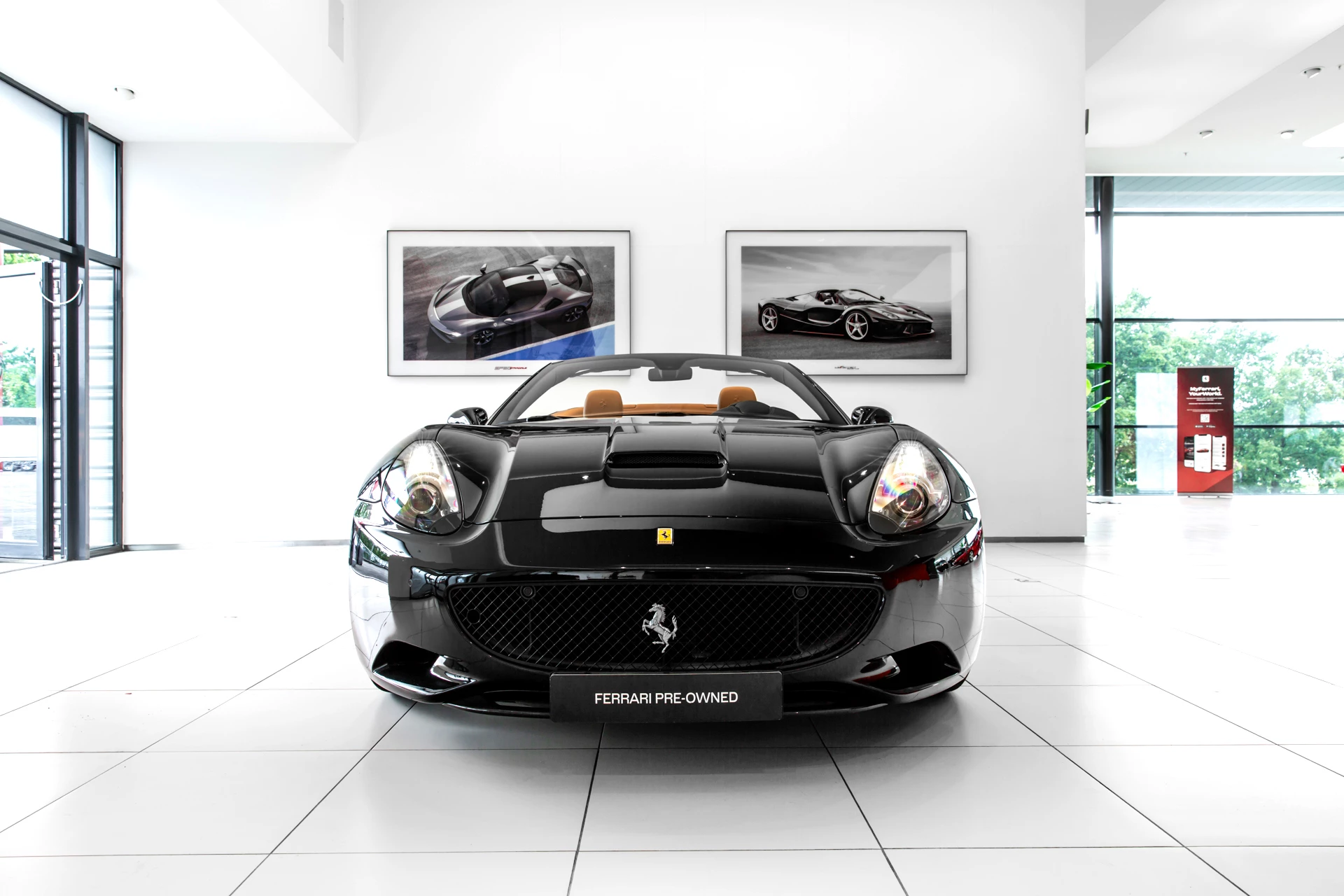 Hoofdafbeelding Ferrari California