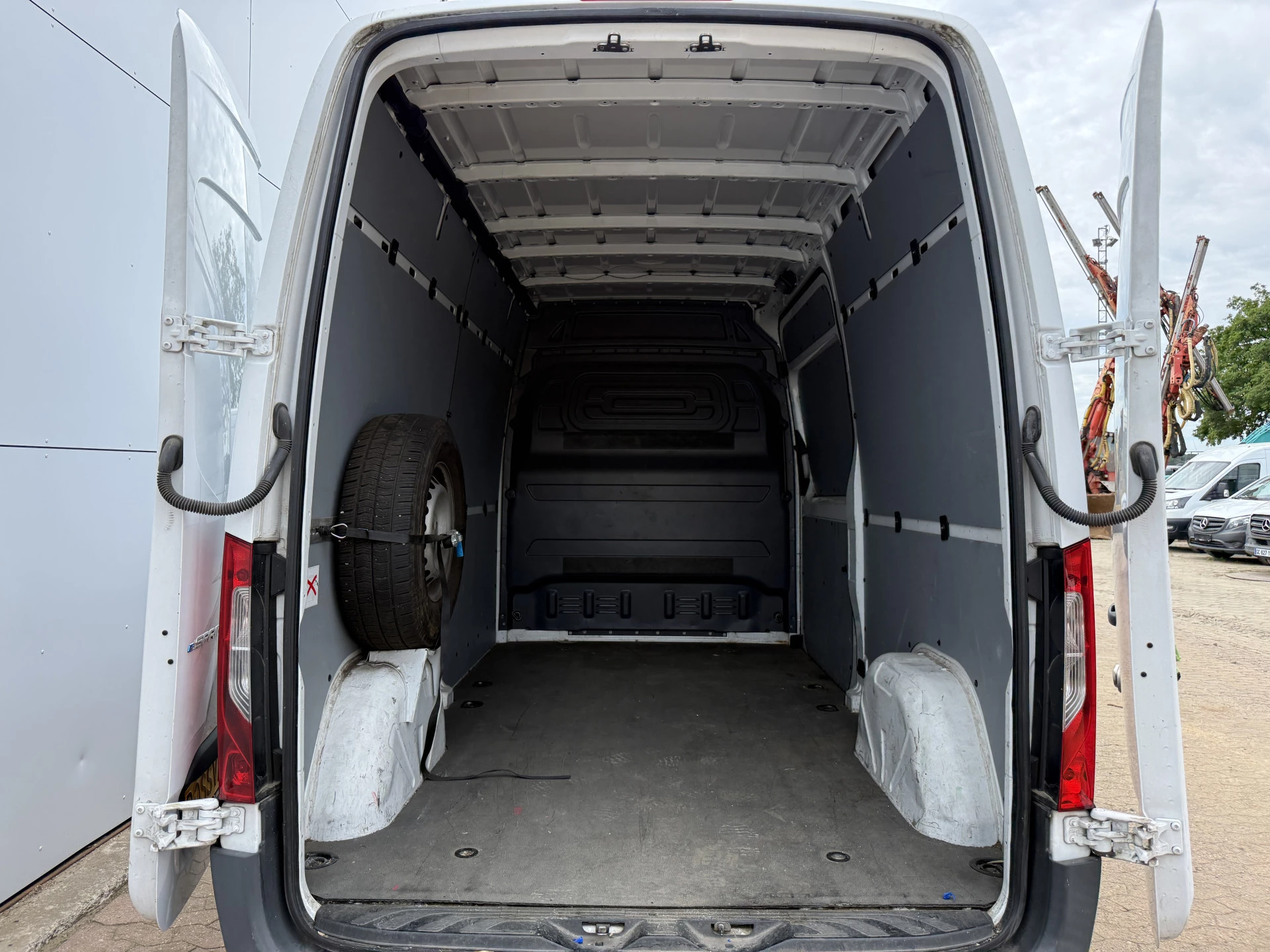 Hoofdafbeelding Mercedes-Benz eSprinter