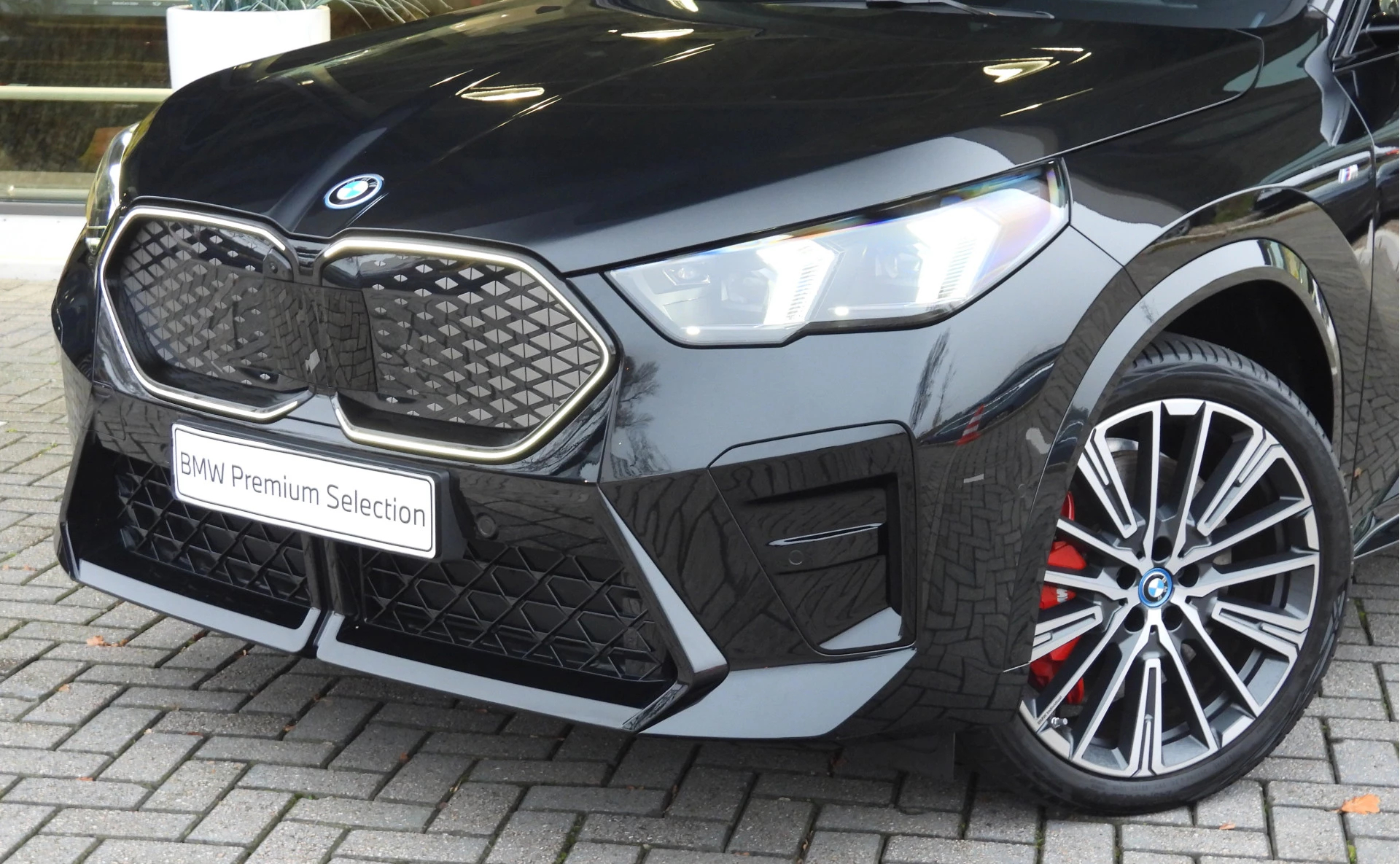 Hoofdafbeelding BMW iX2