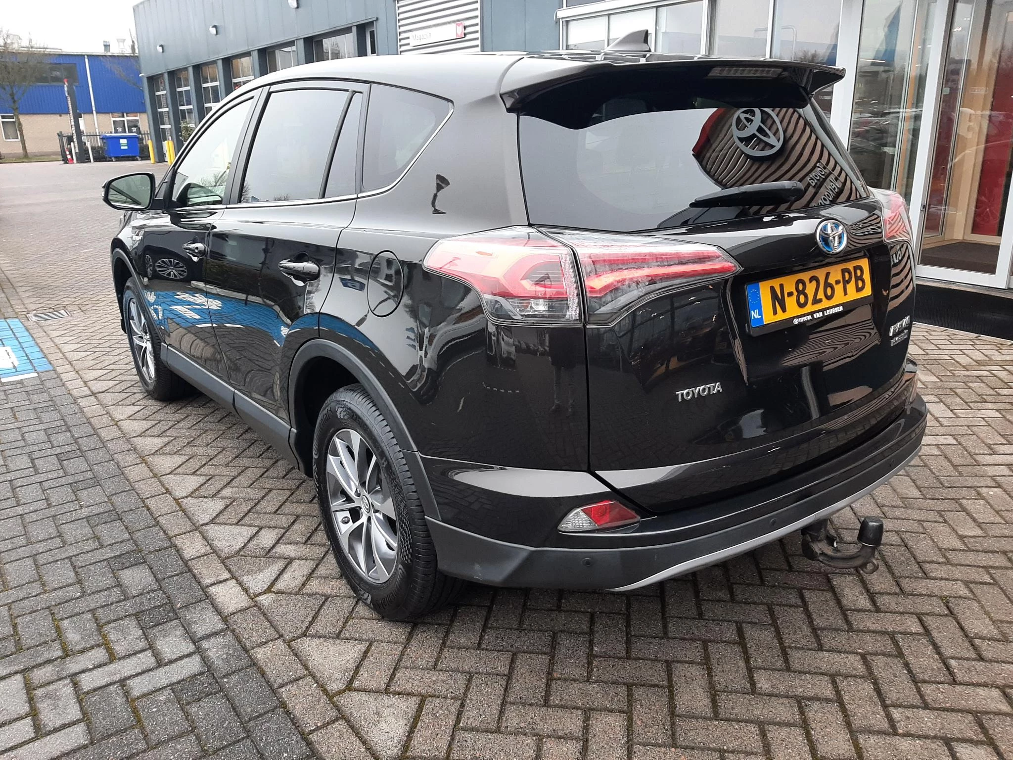 Hoofdafbeelding Toyota RAV4