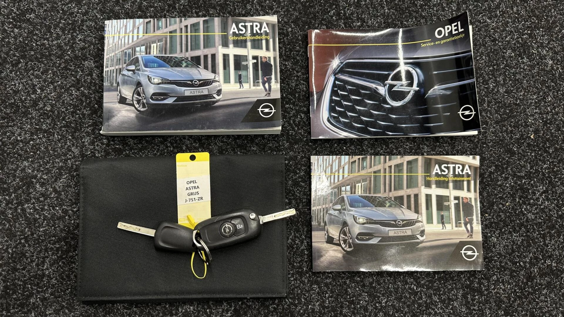 Hoofdafbeelding Opel Astra