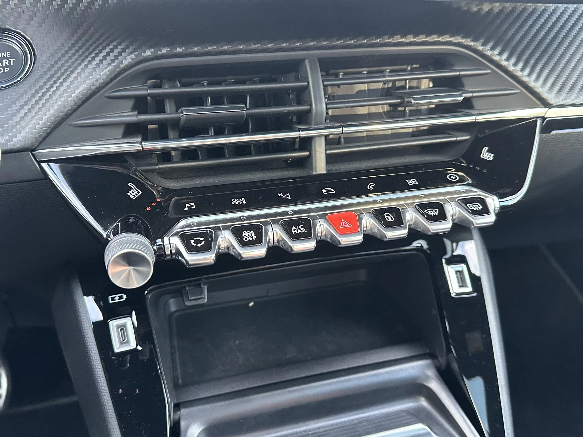 Hoofdafbeelding Peugeot e-208