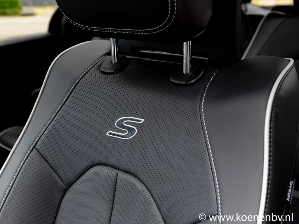 Hoofdafbeelding Chrysler Pacifica