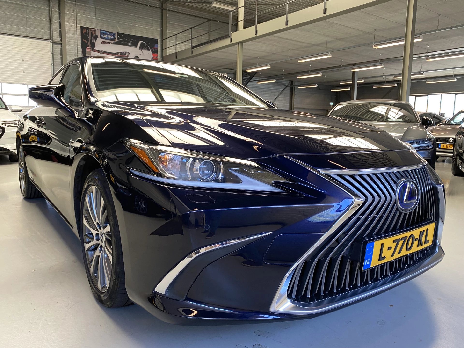 Hoofdafbeelding Lexus ES