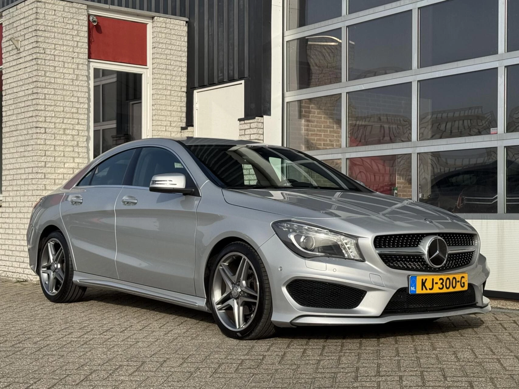 Hoofdafbeelding Mercedes-Benz CLA