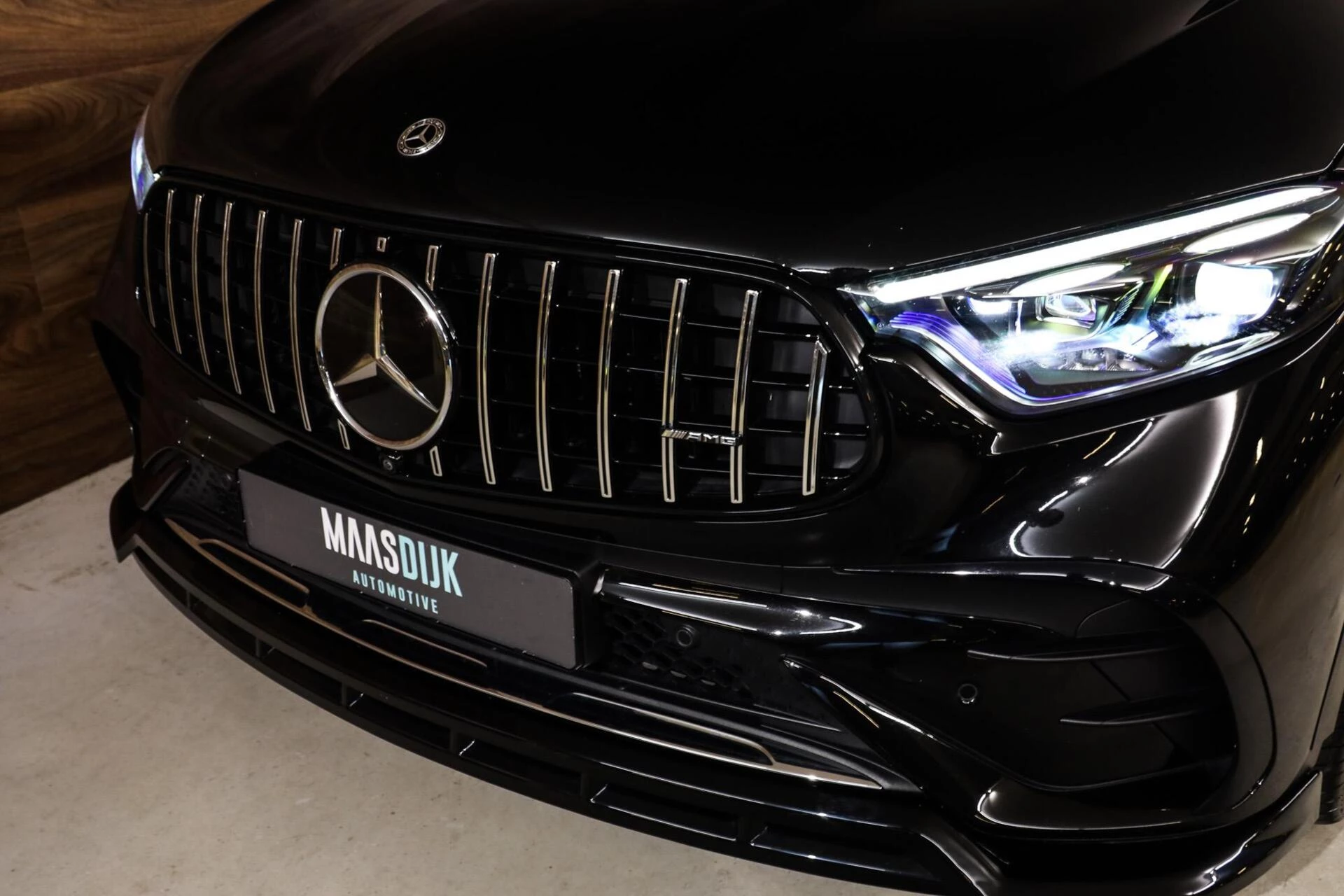 Hoofdafbeelding Mercedes-Benz GLC