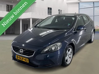 Volvo V40 1.6 D2 Momentum AIRCO CRUISE PSENSOR NAVI TREKHAAK