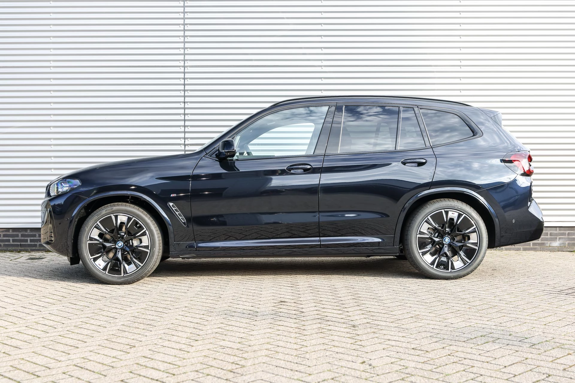 Hoofdafbeelding BMW iX3