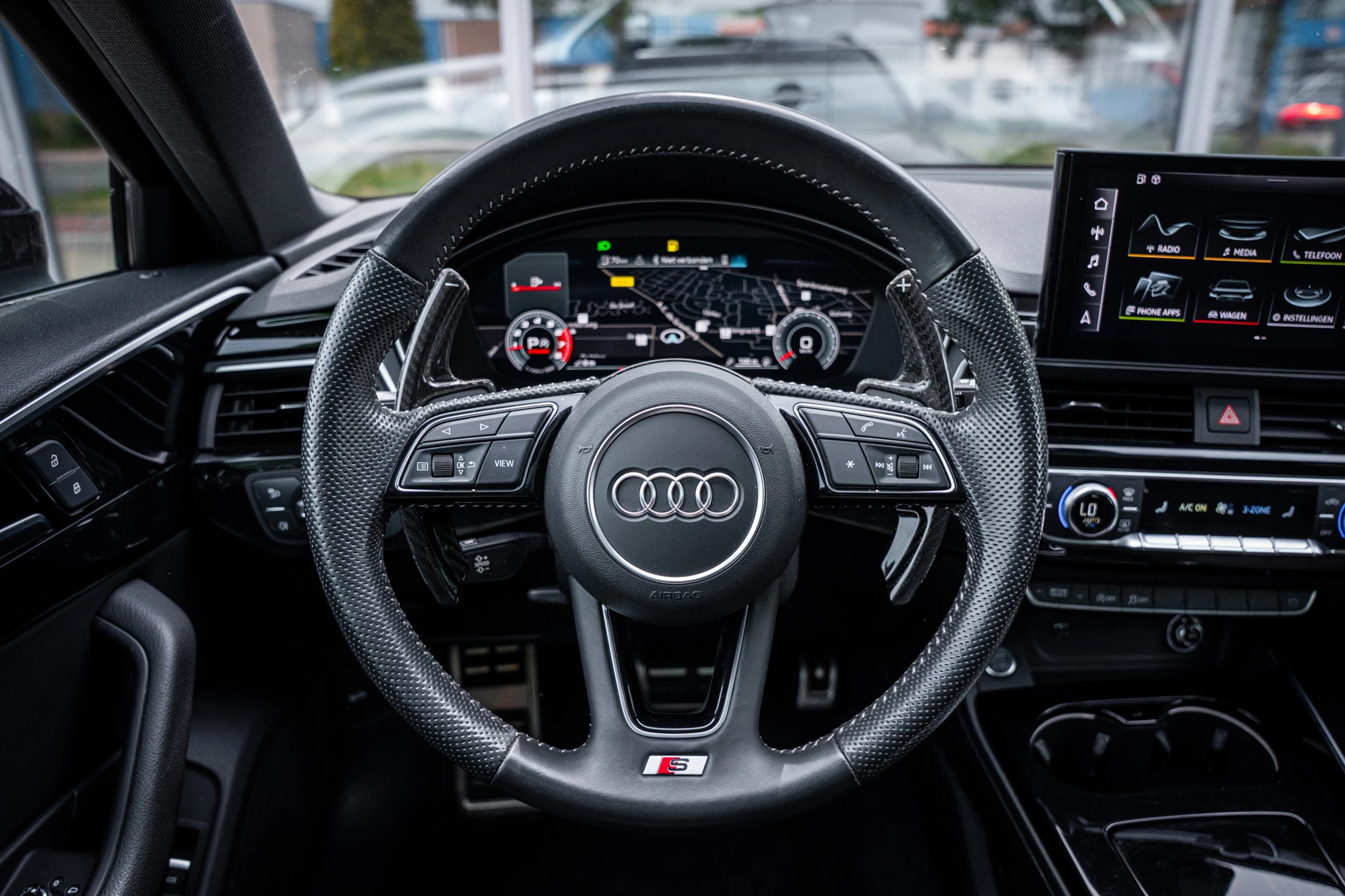 Hoofdafbeelding Audi A4