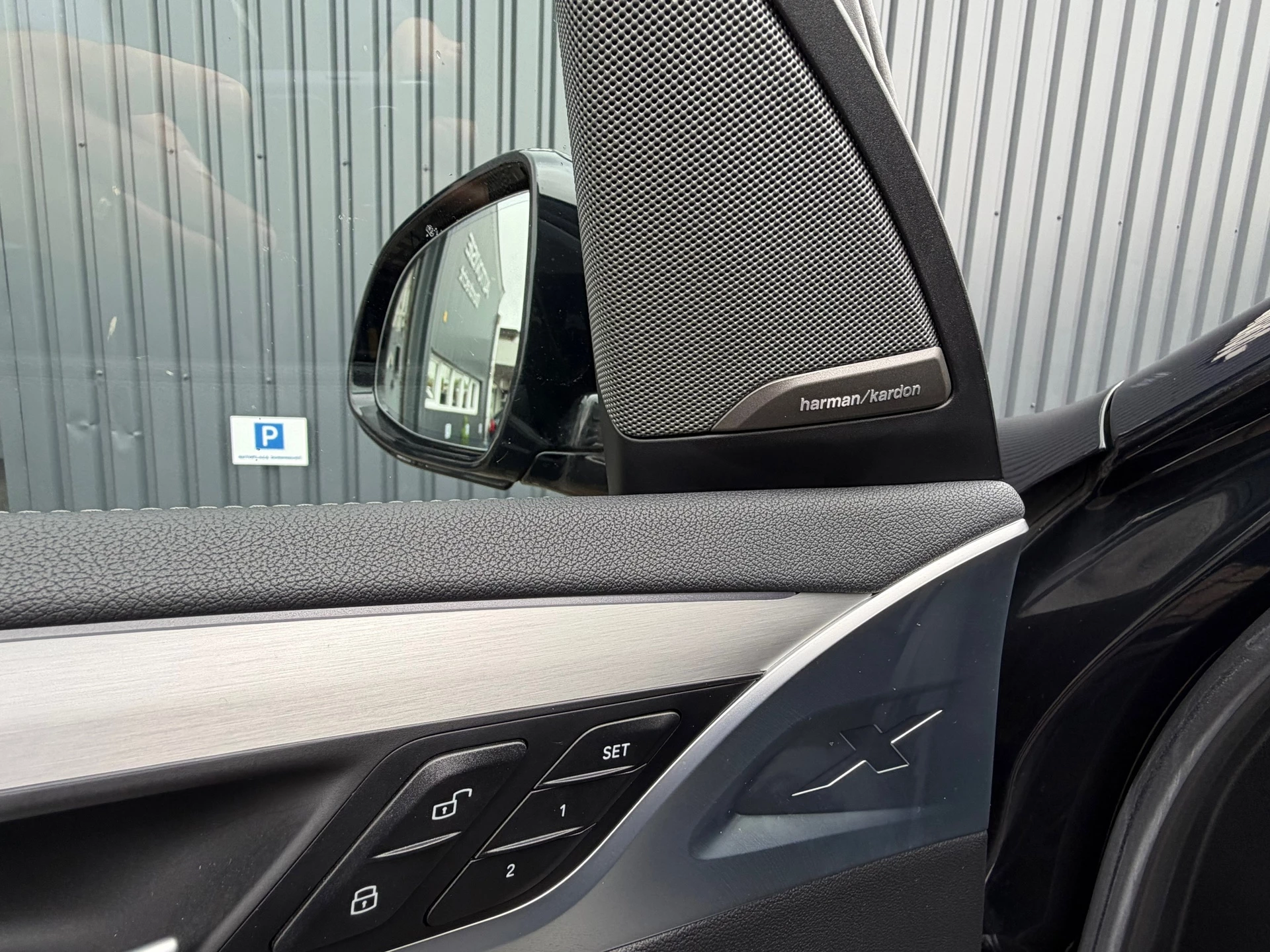 Hoofdafbeelding BMW iX3
