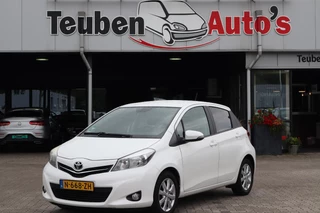 Toyota Yaris 1.3 VVT-i Aspiration Airco, Camera, Elektrische ramen, Lichtmetalen wielen