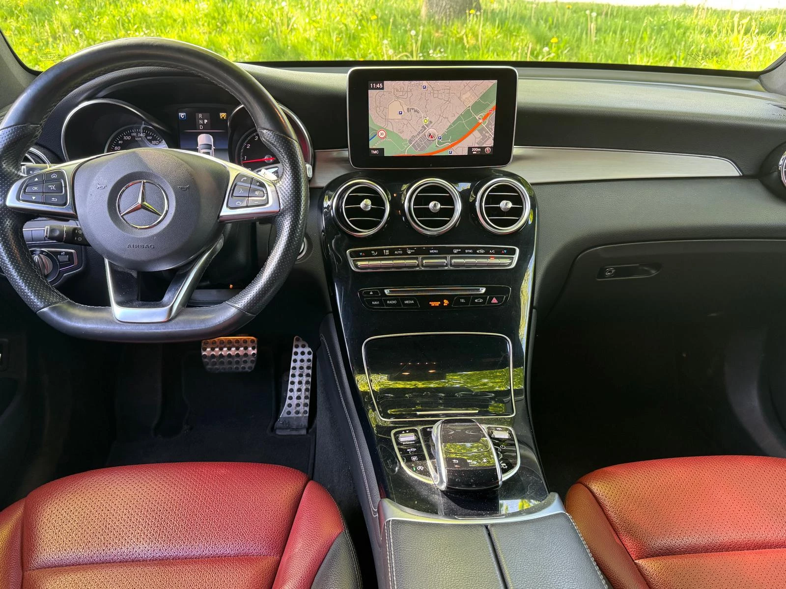 Hoofdafbeelding Mercedes-Benz GLC