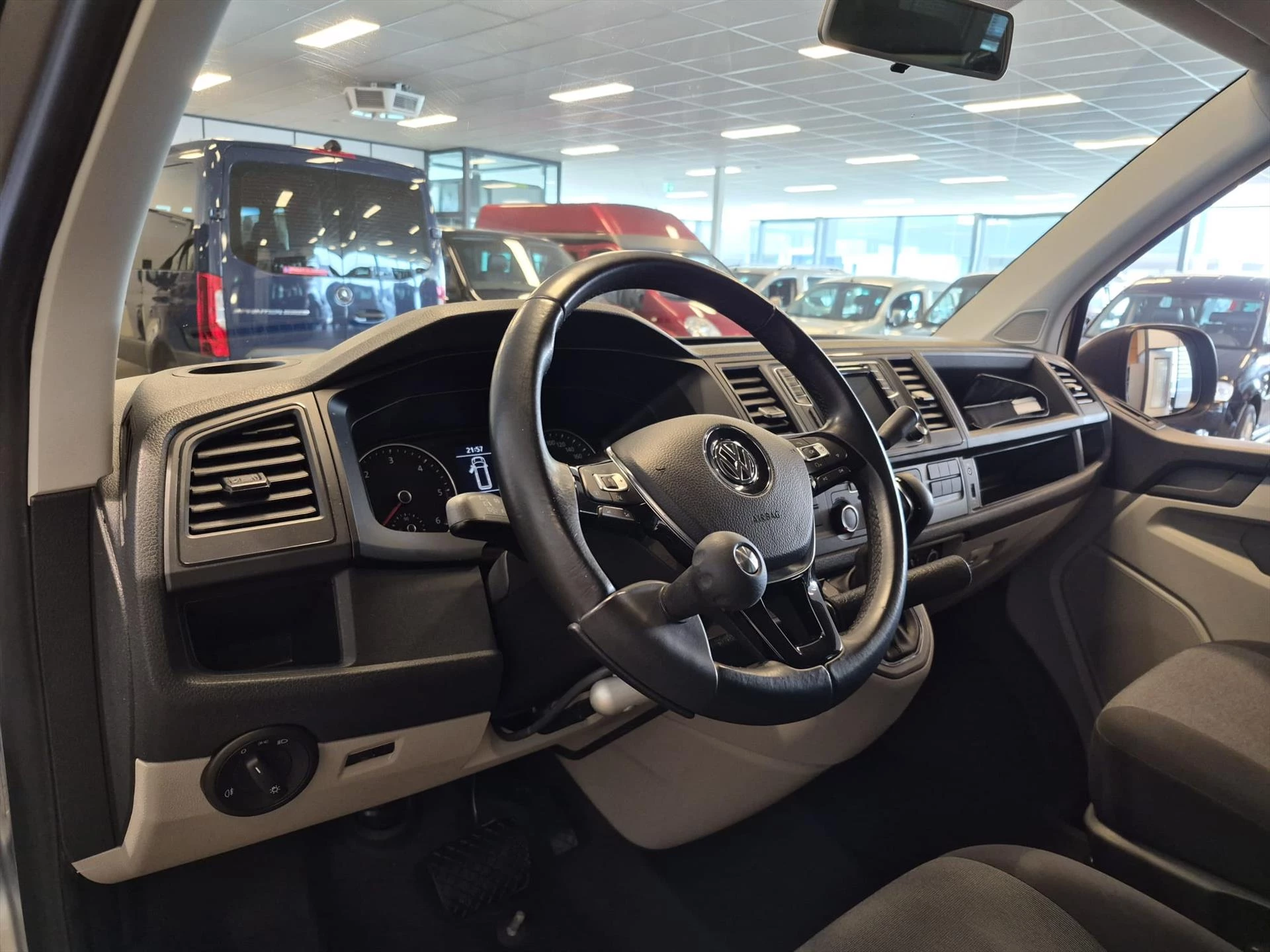 Hoofdafbeelding Volkswagen Transporter