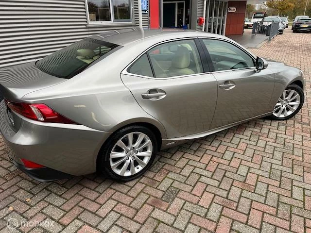 Hoofdafbeelding Lexus IS