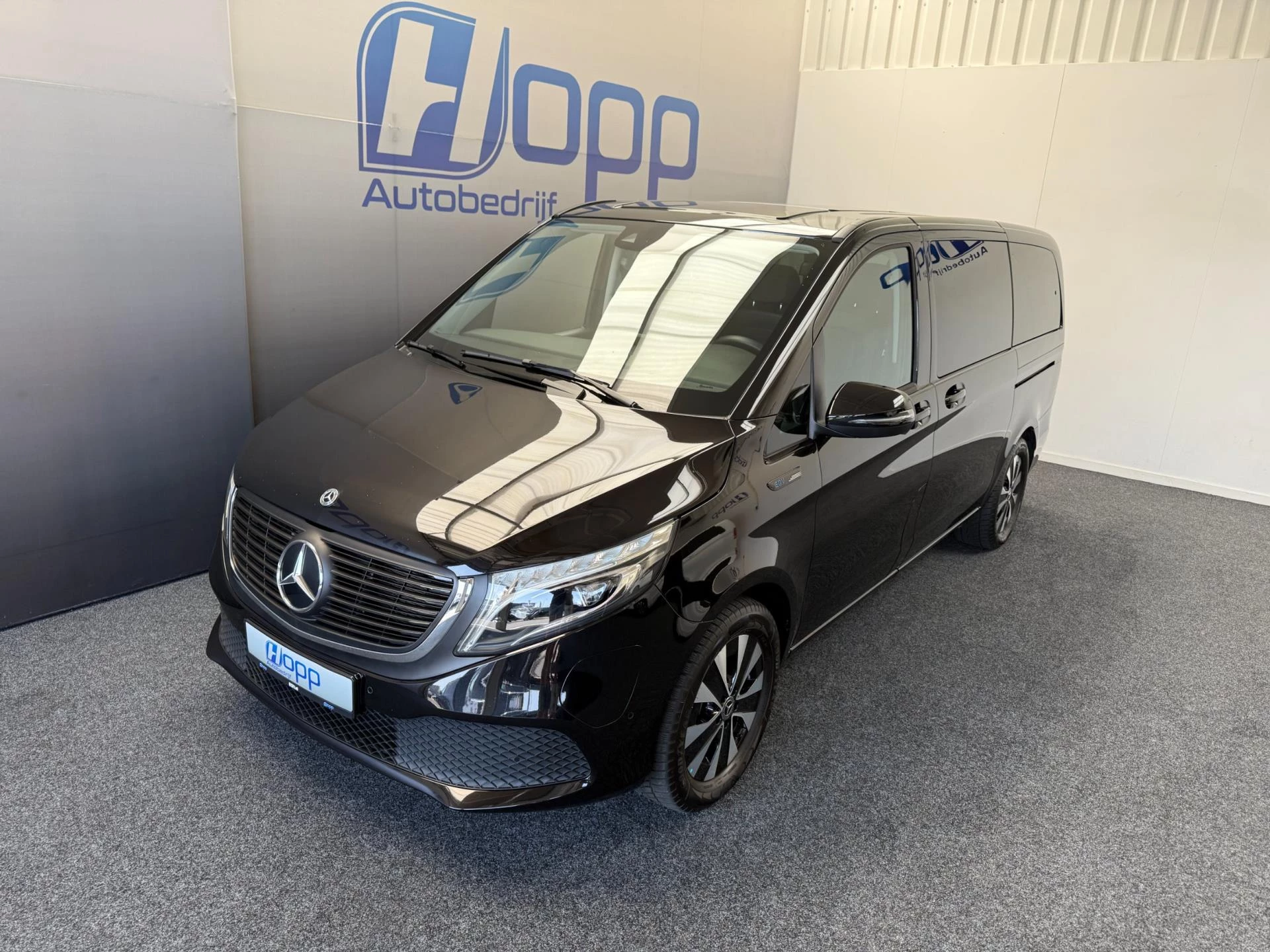 Hoofdafbeelding Mercedes-Benz EQV