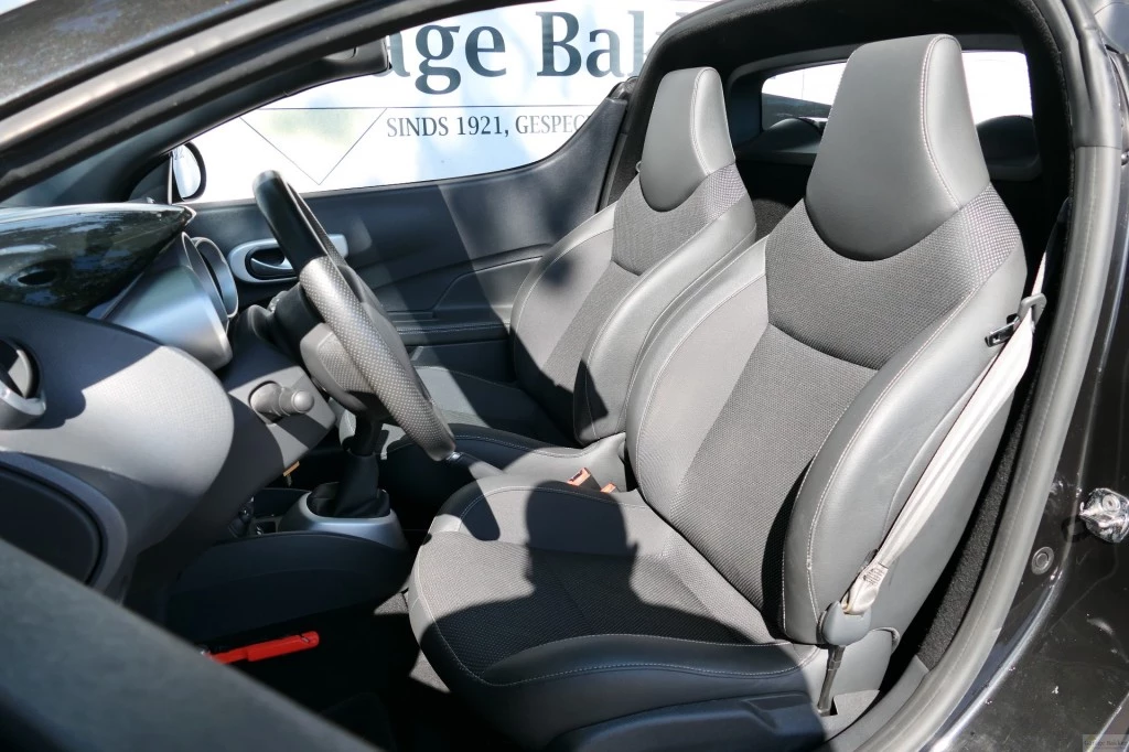 Hoofdafbeelding Renault Wind