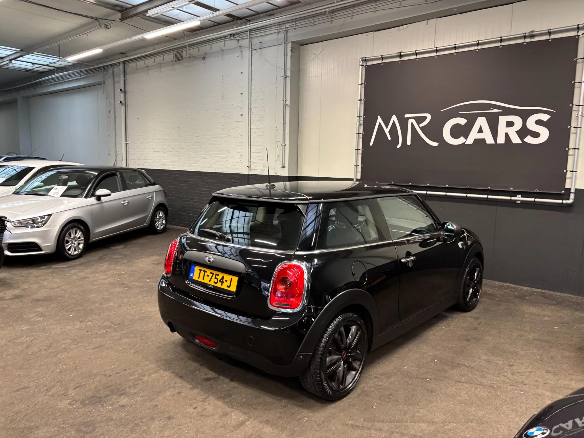 Hoofdafbeelding MINI One