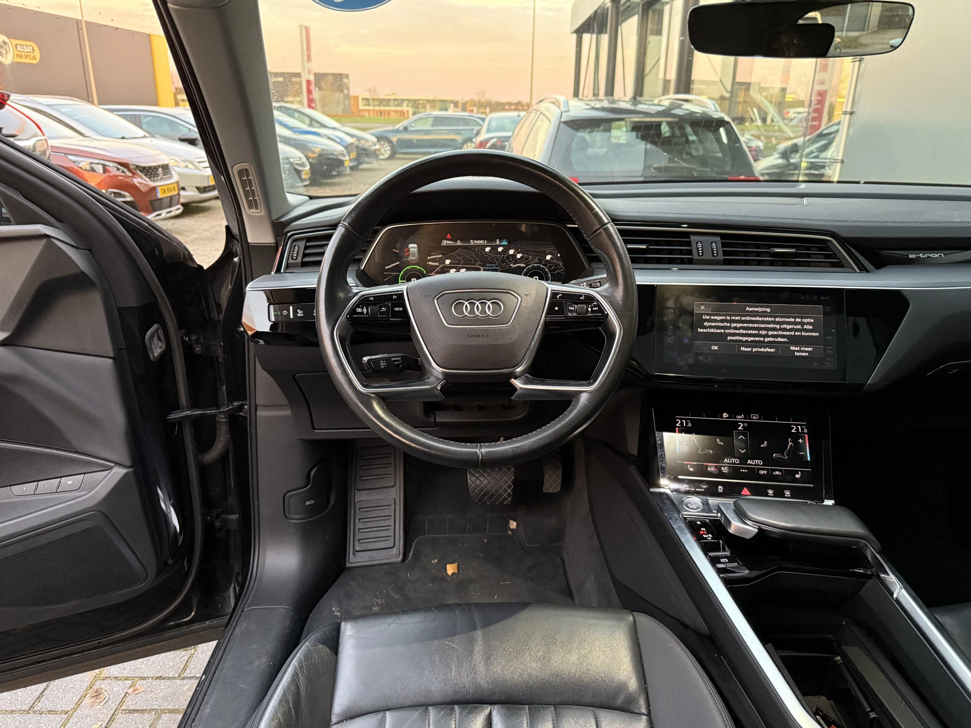 Hoofdafbeelding Audi e-tron