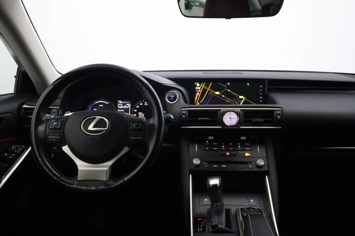 Hoofdafbeelding Lexus IS