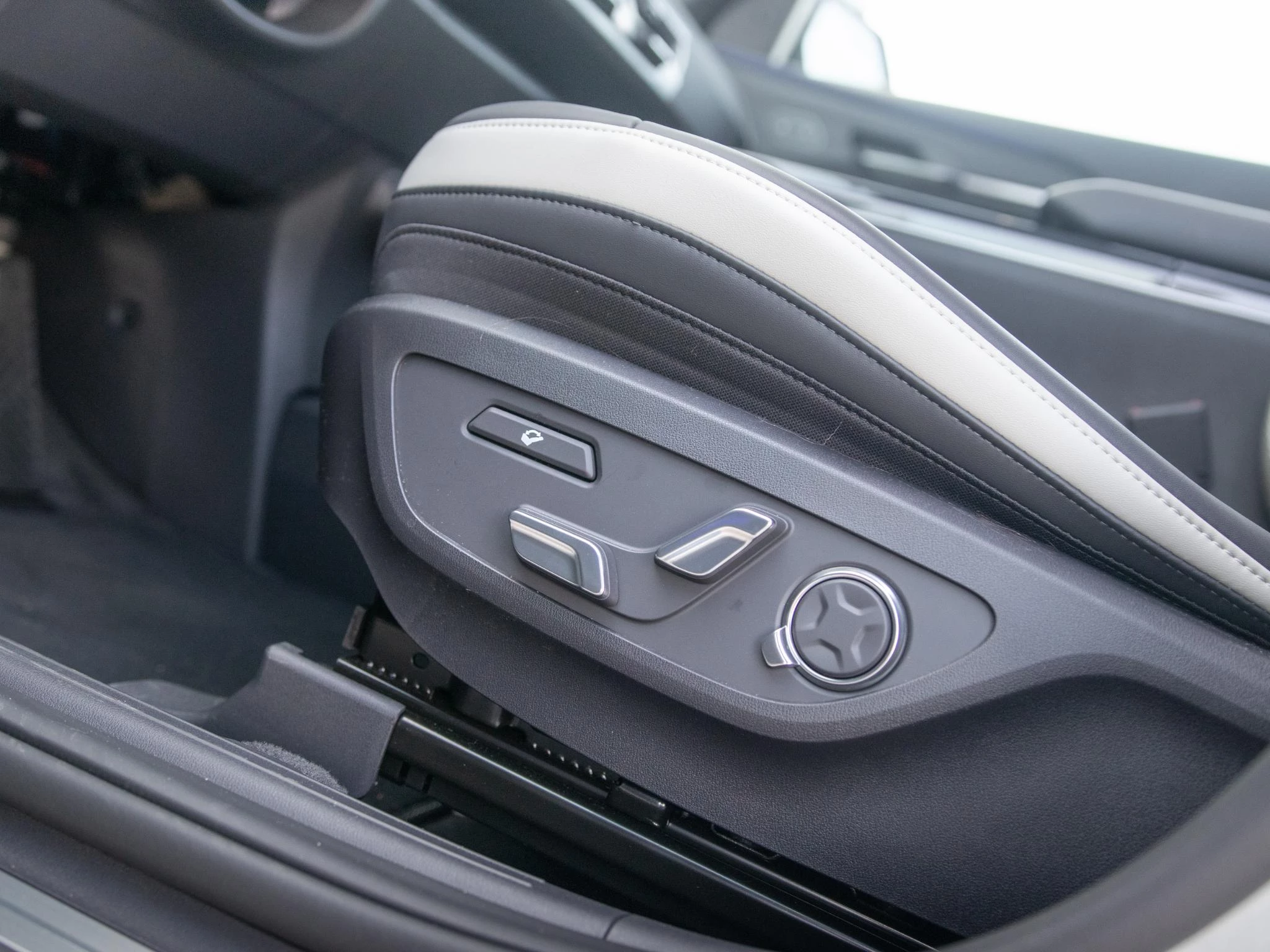 Hoofdafbeelding Kia EV5