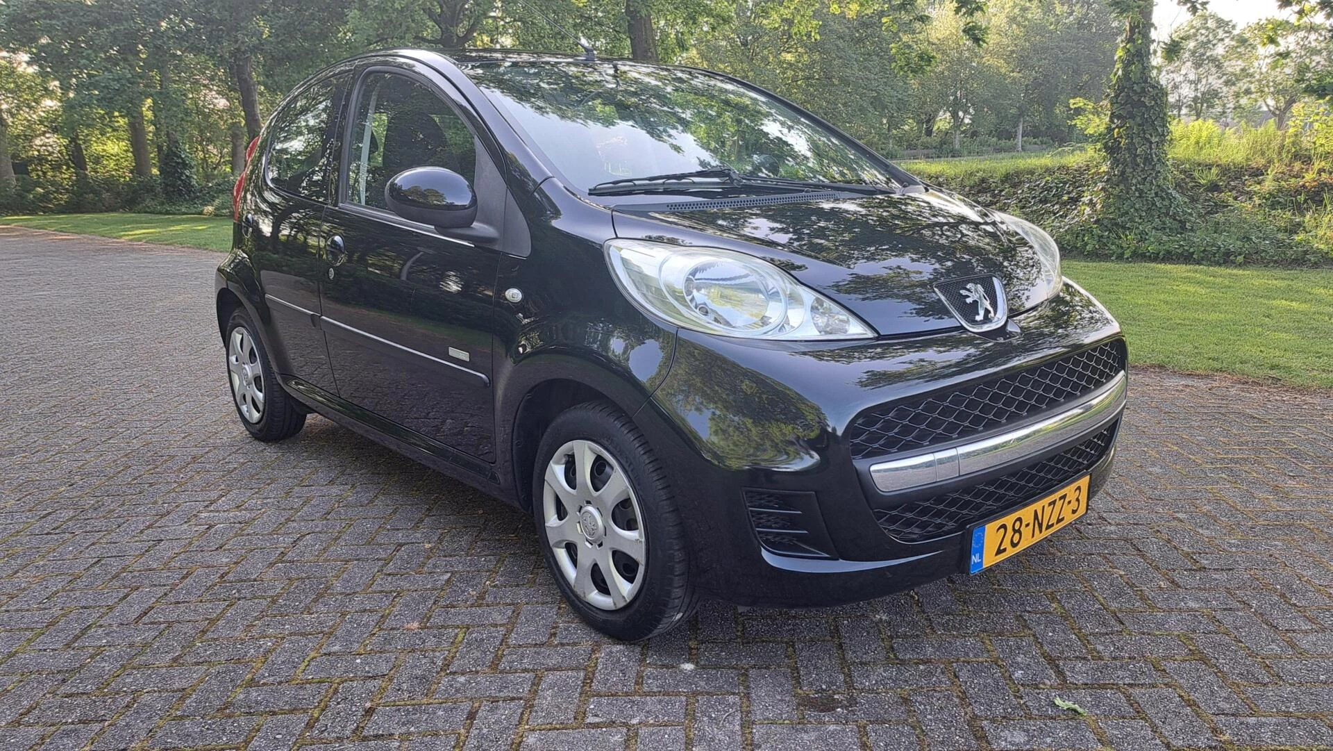 Hoofdafbeelding Peugeot 107