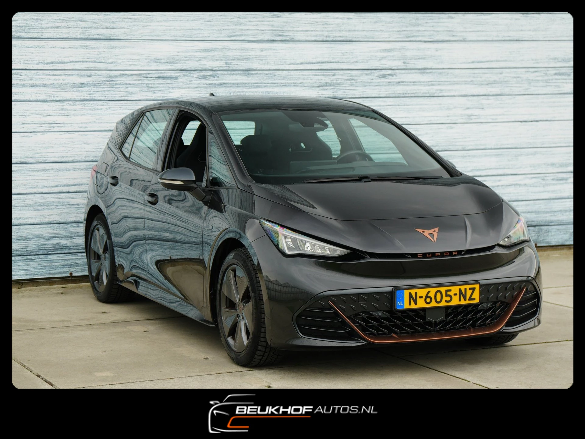 Hoofdafbeelding CUPRA Born