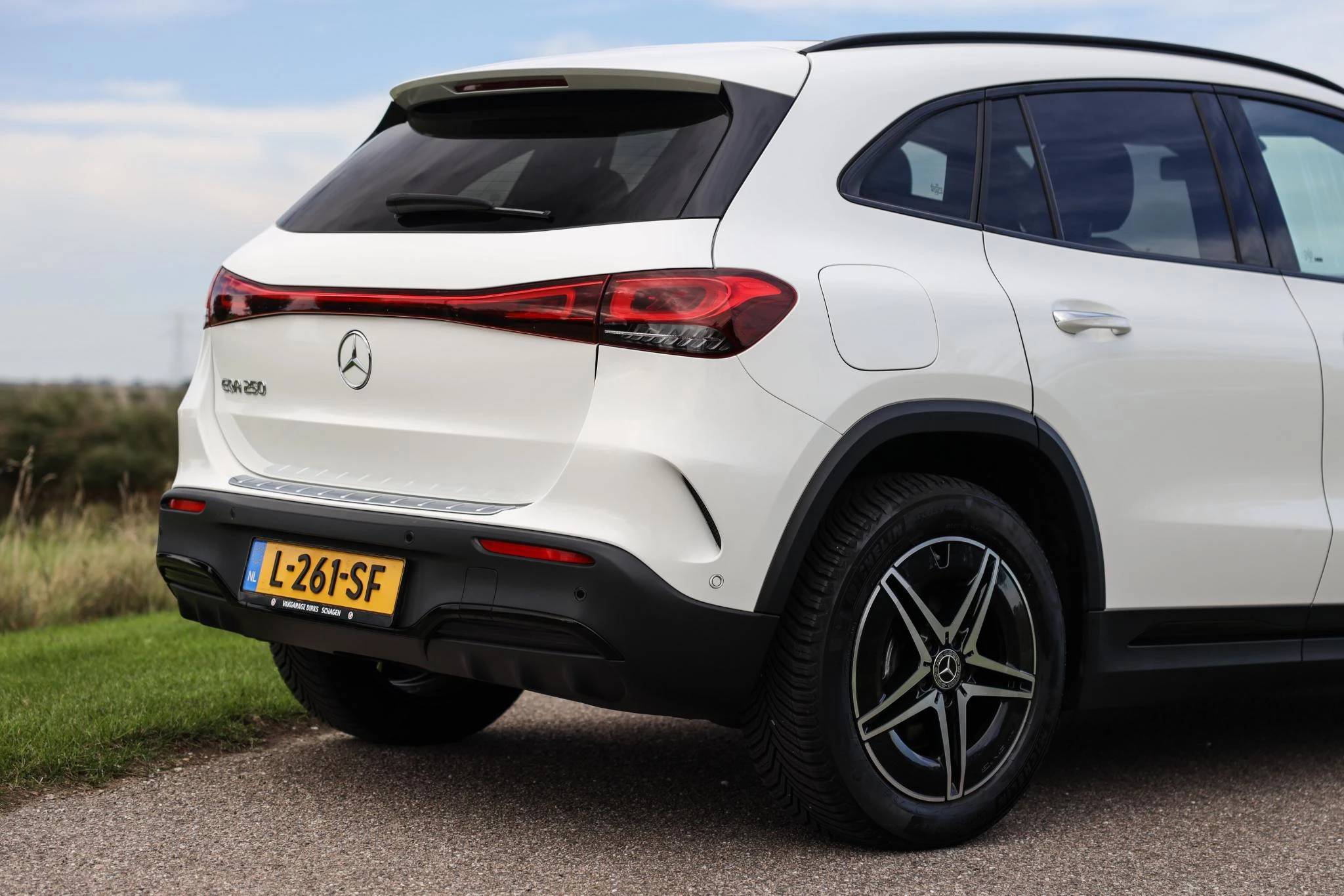 Hoofdafbeelding Mercedes-Benz EQA