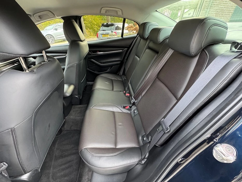 Hoofdafbeelding Mazda 3