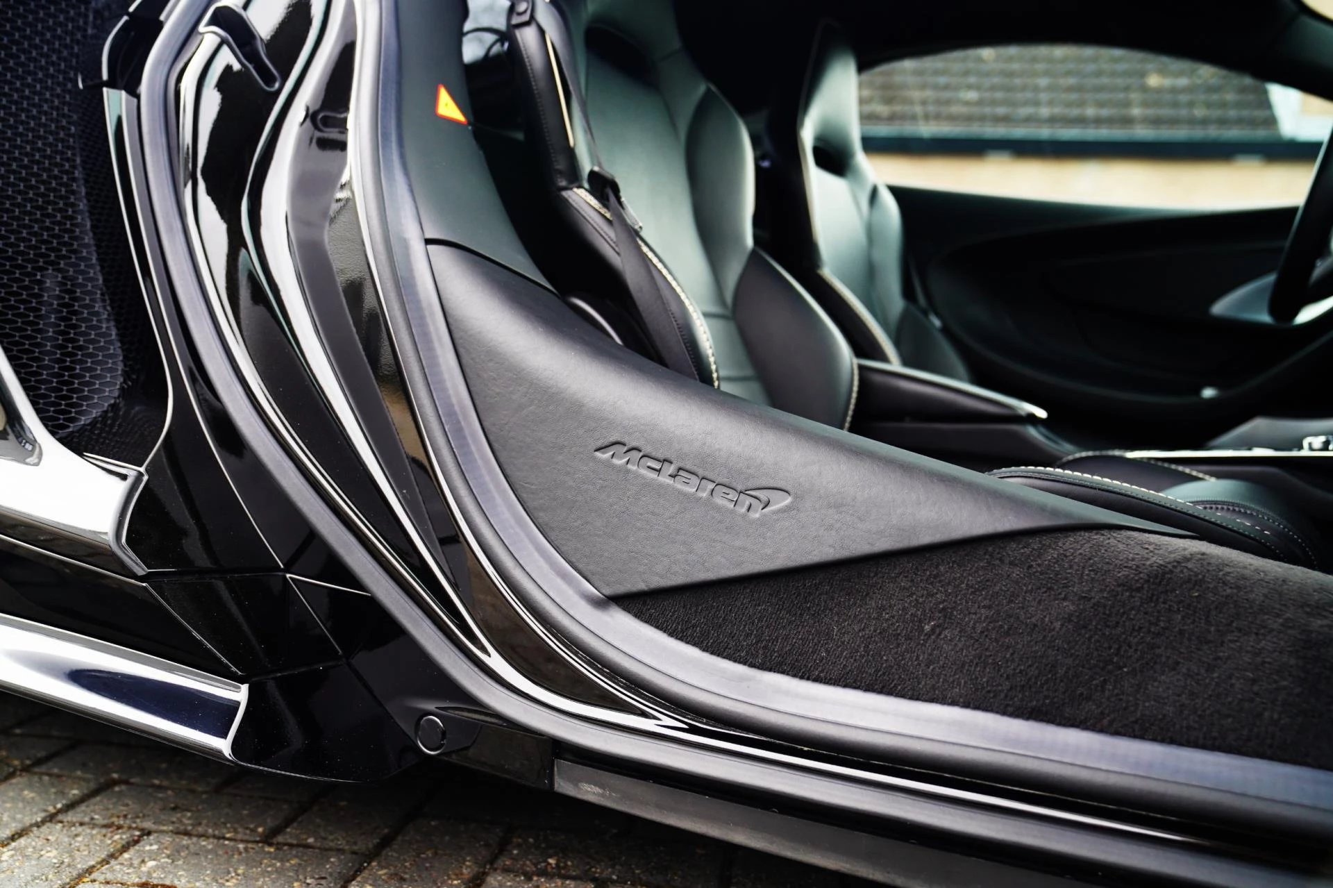 Hoofdafbeelding McLaren GT