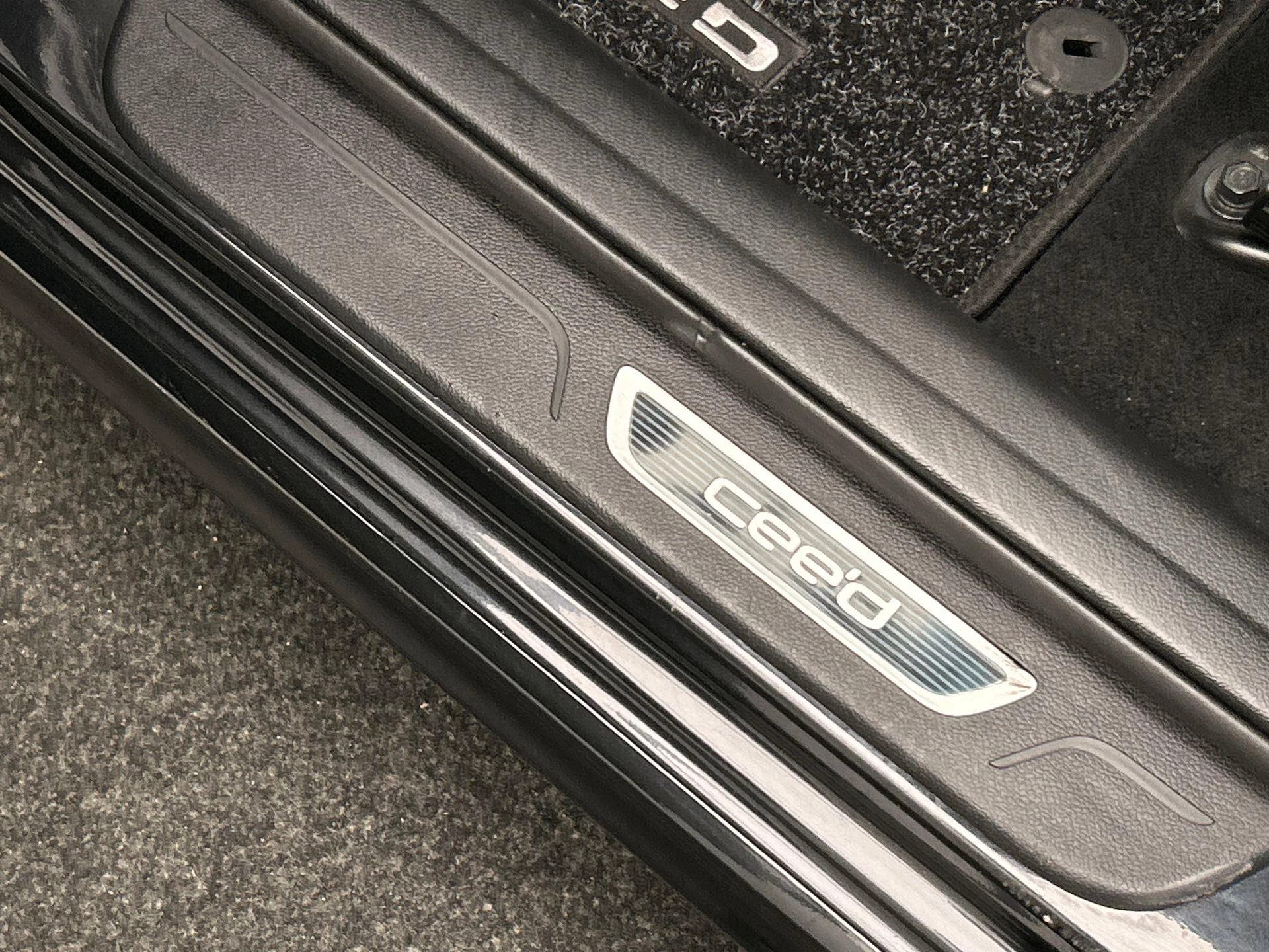 Hoofdafbeelding Kia cee'd