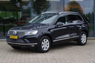 Hoofdafbeelding Volkswagen Touareg Volkswagen Touareg 3.0 TDI 262 PK Euro 6 *YOUNG-TIMER*, Trekhaak, Xenon, Leder, Camera, Cruise Control