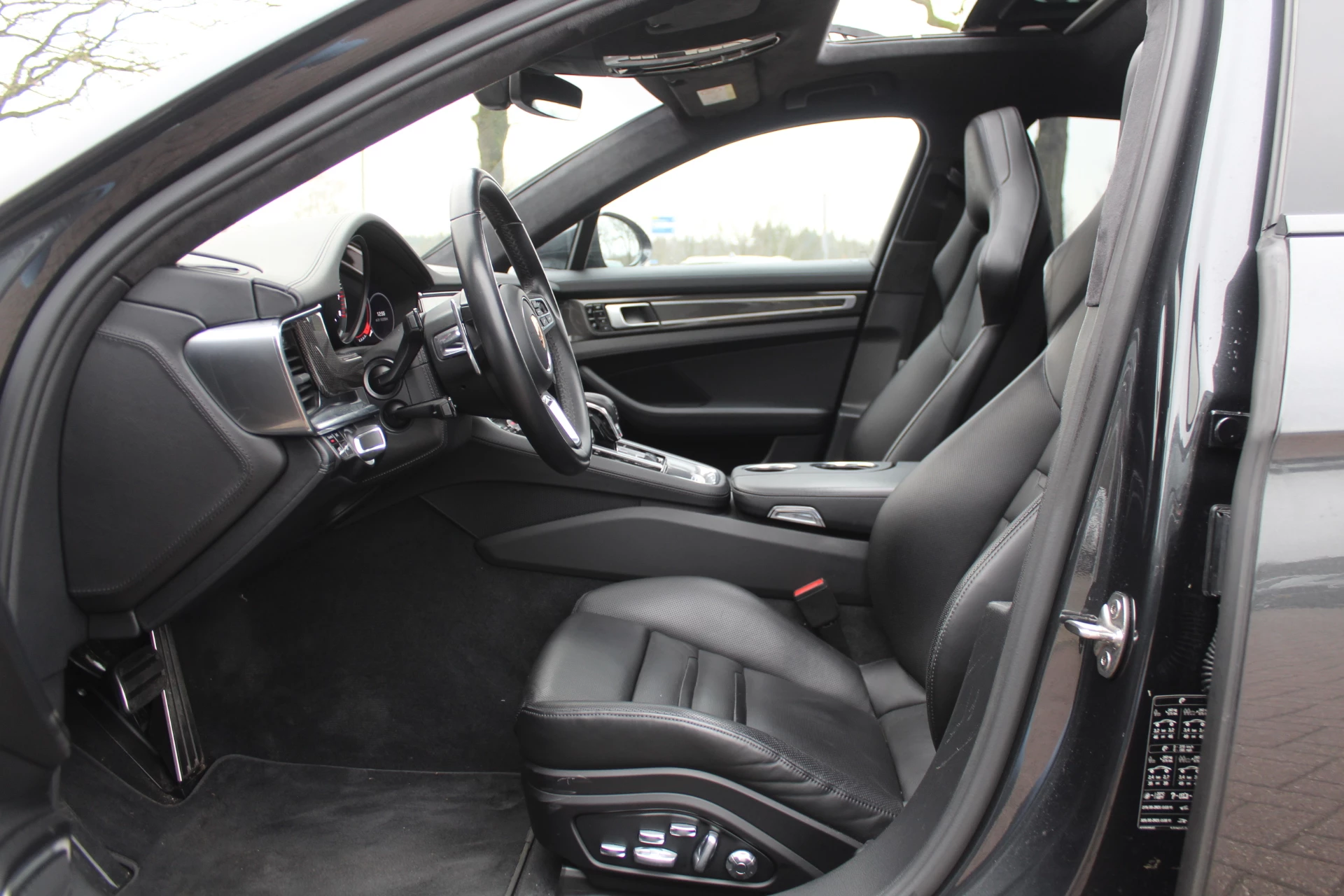 Hoofdafbeelding Porsche Panamera