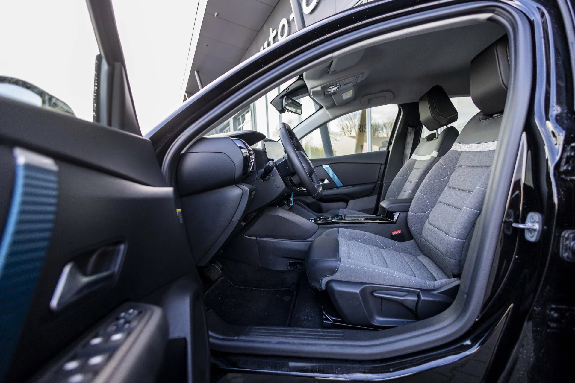 Hoofdafbeelding Citroën ë-C4