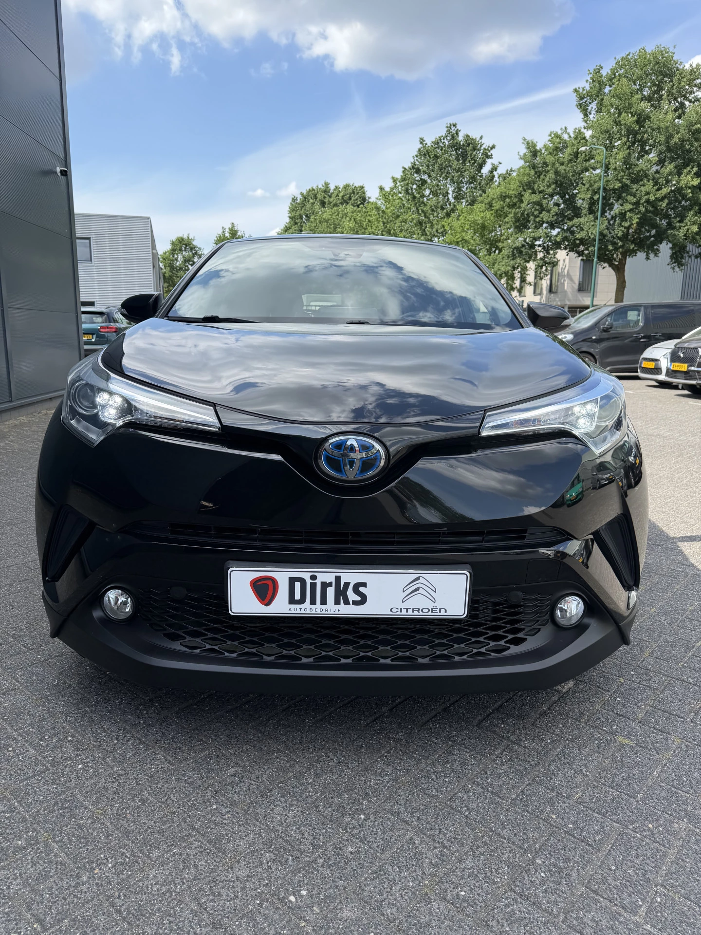 Hoofdafbeelding Toyota C-HR