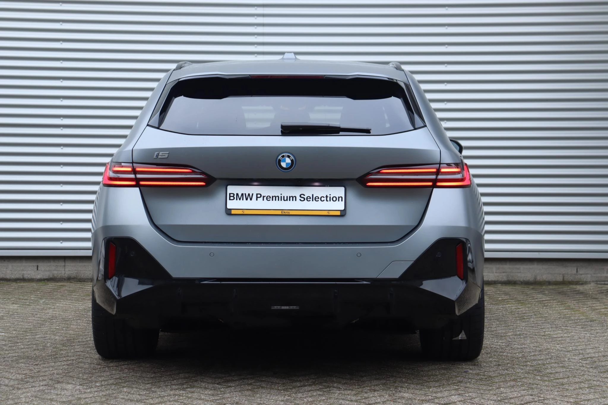 Hoofdafbeelding BMW i5