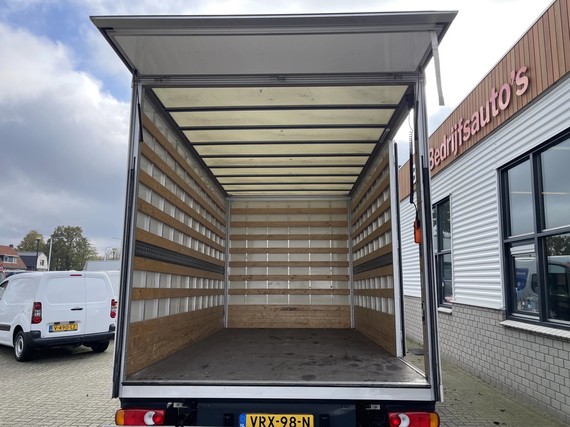 Hoofdafbeelding Opel Movano