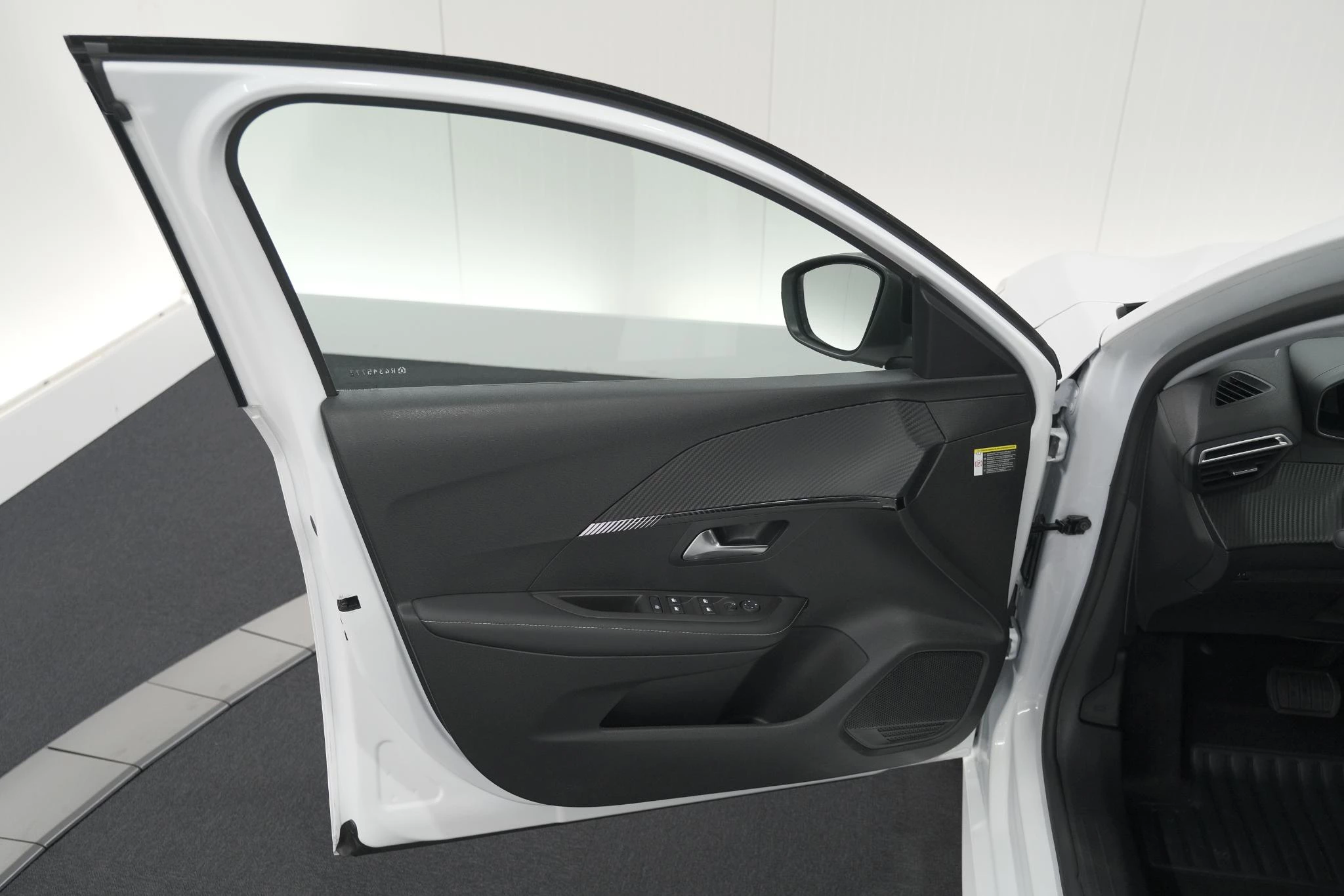Hoofdafbeelding Peugeot e-208