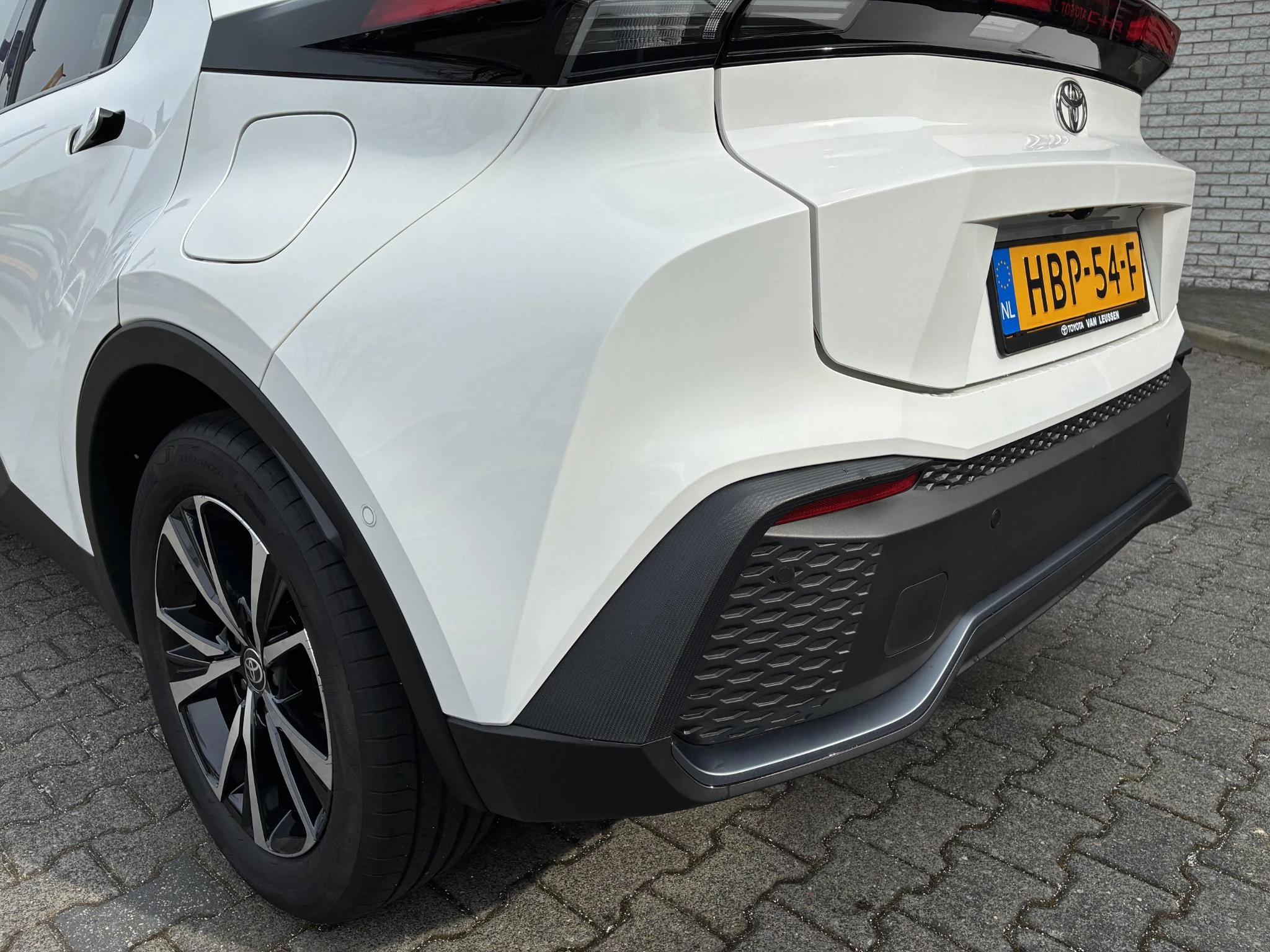 Hoofdafbeelding Toyota C-HR