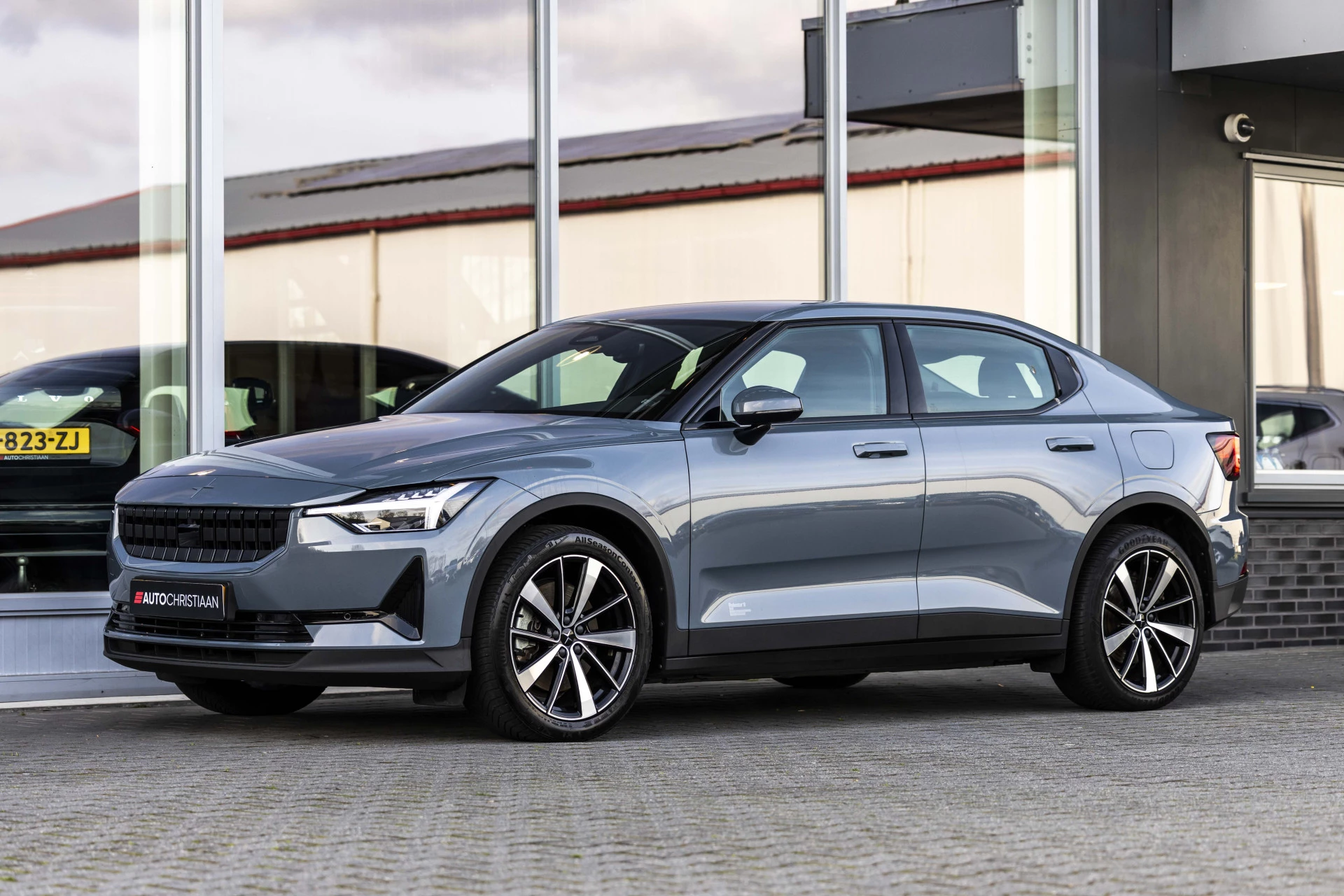 Hoofdafbeelding Polestar 2