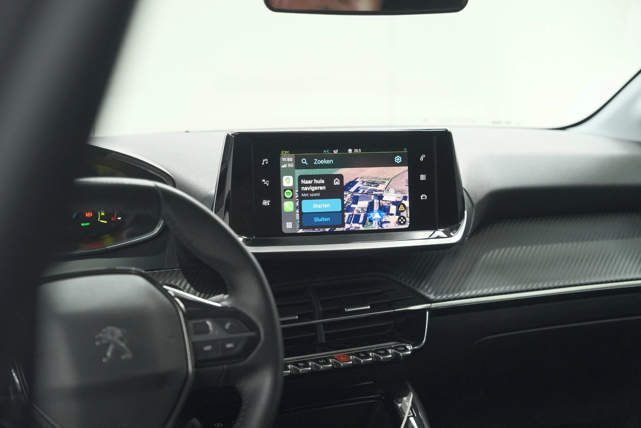 Hoofdafbeelding Peugeot e-208