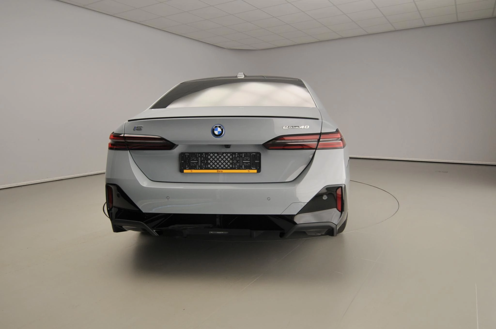 Hoofdafbeelding BMW i5