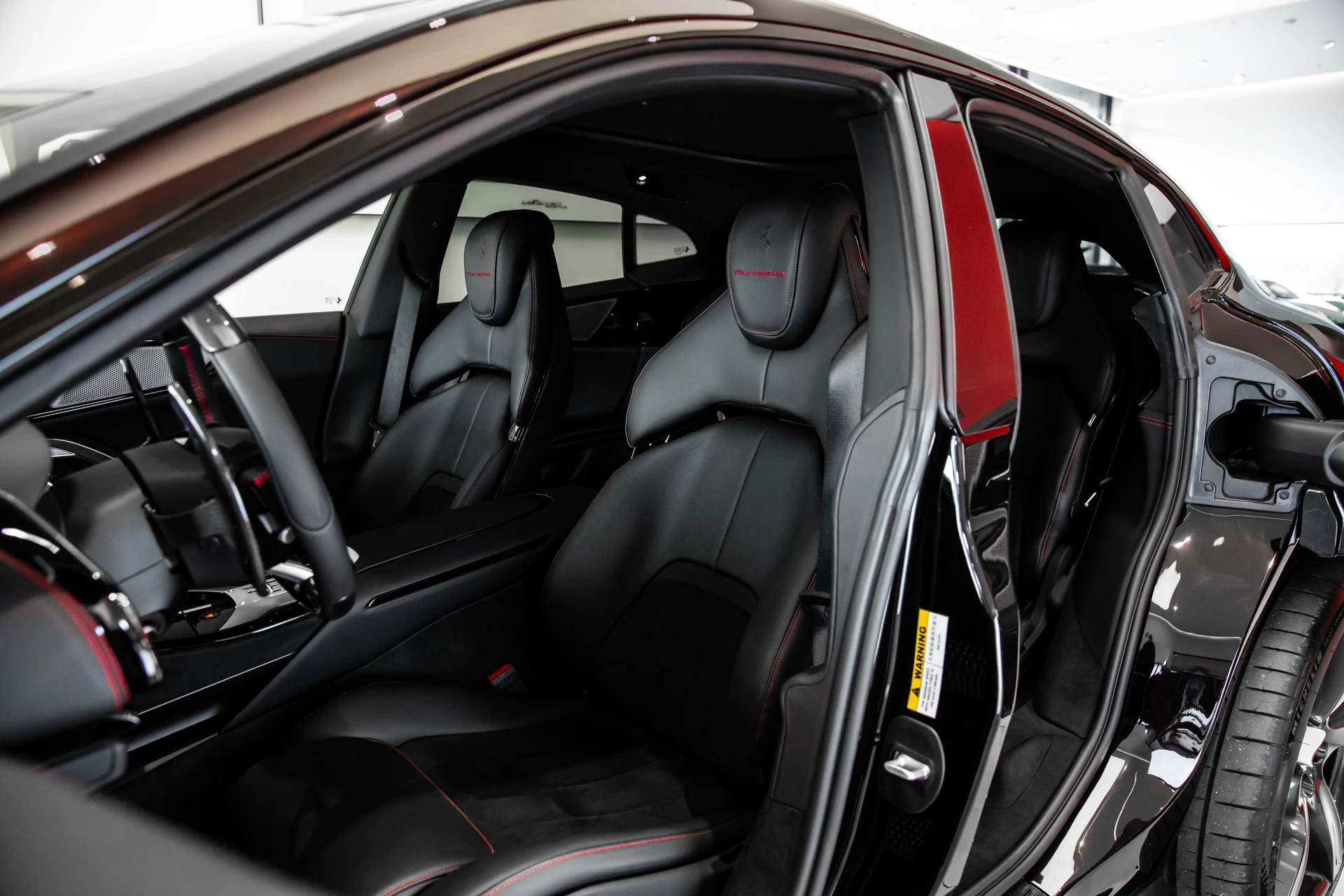 Hoofdafbeelding Ferrari Purosangue