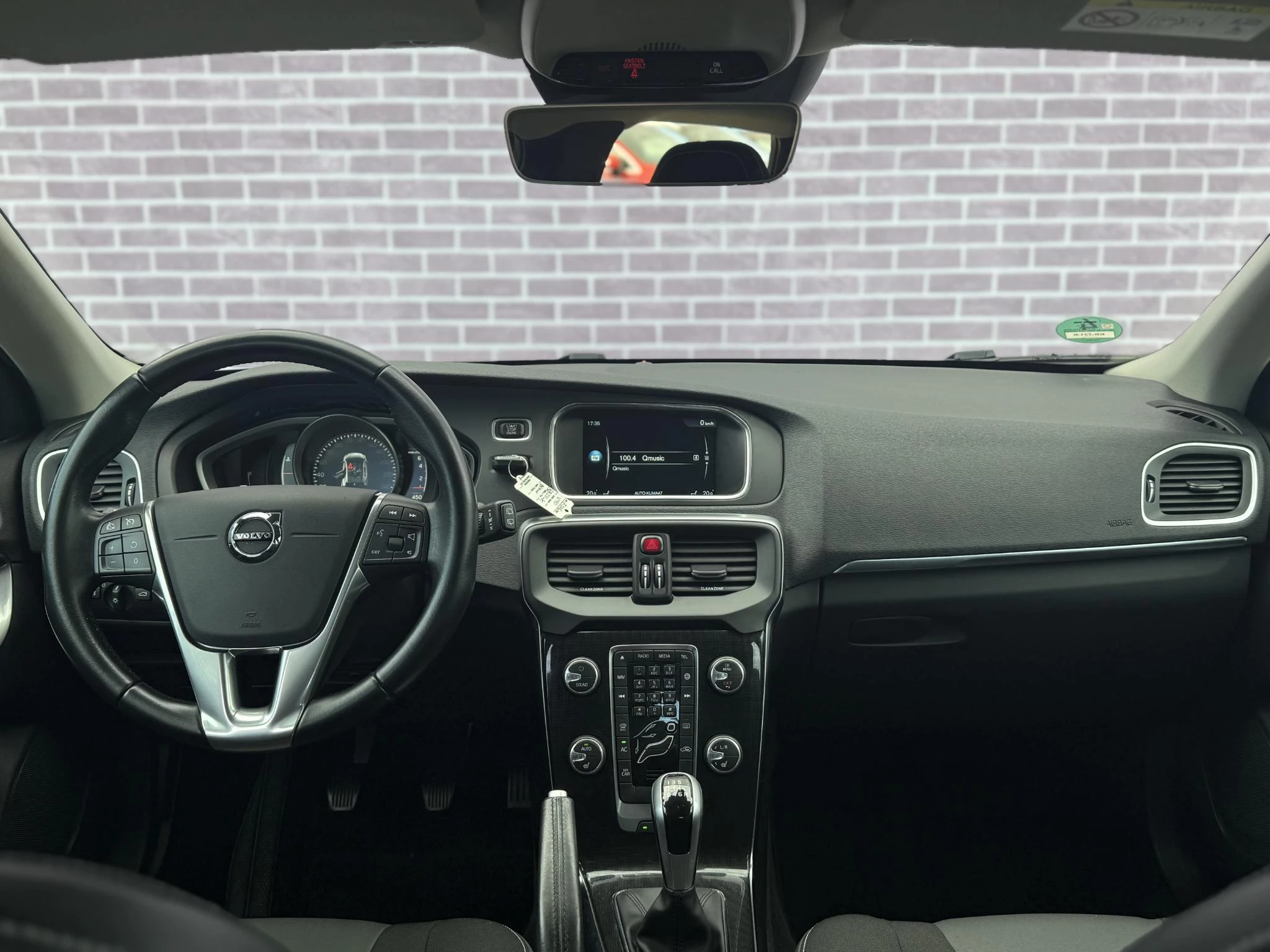 Hoofdafbeelding Volvo V40