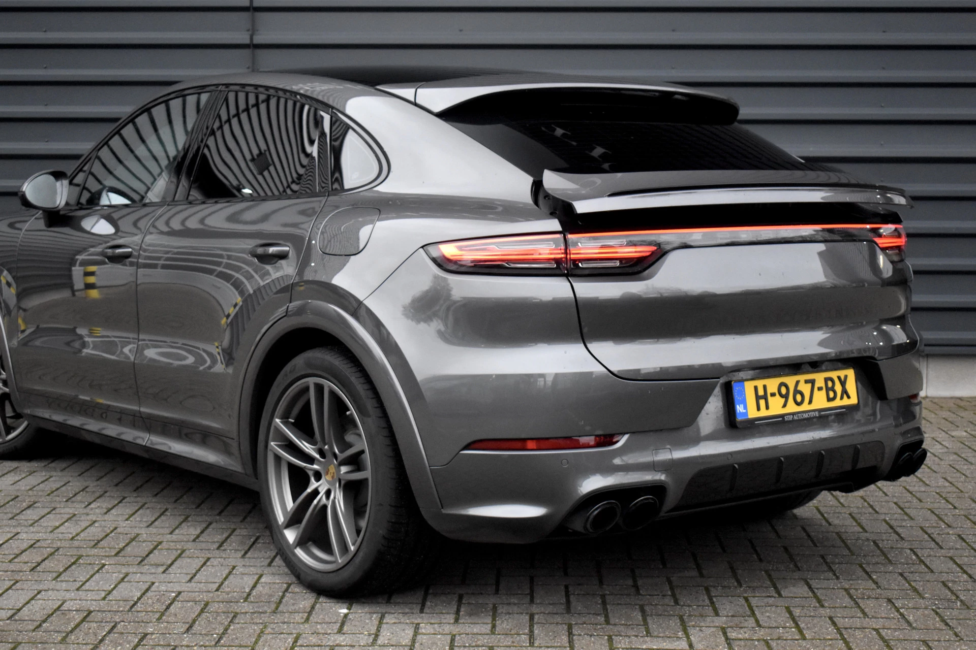 Hoofdafbeelding Porsche Cayenne